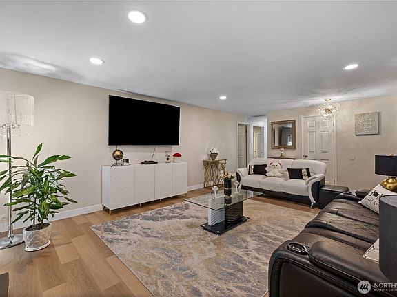 2nd image of 4407 62nd Street NW