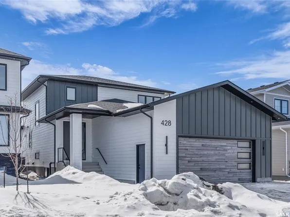 428 Woolf BEND, Saskatoon, SK S7W 1E5
