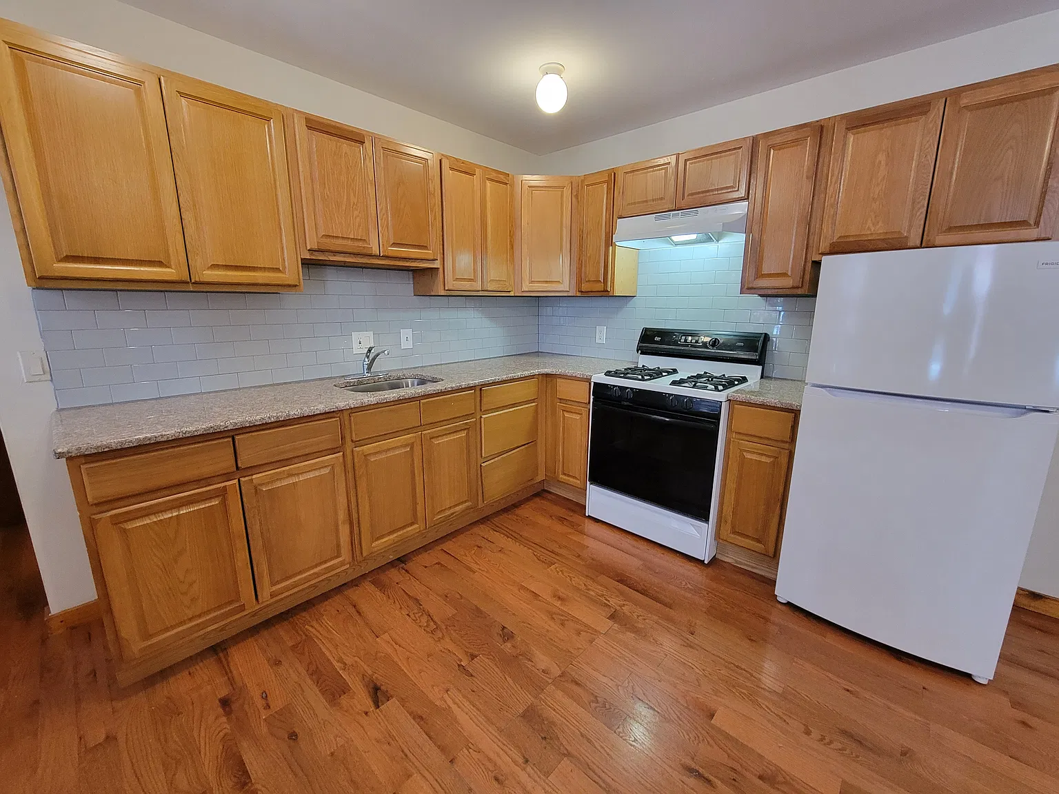 1 bed, 600 sqft, $1,425 — Photo 1