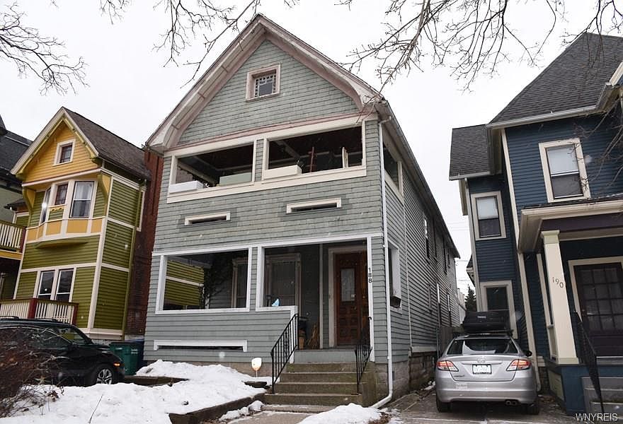 1st image of 188 Hodge Ave
