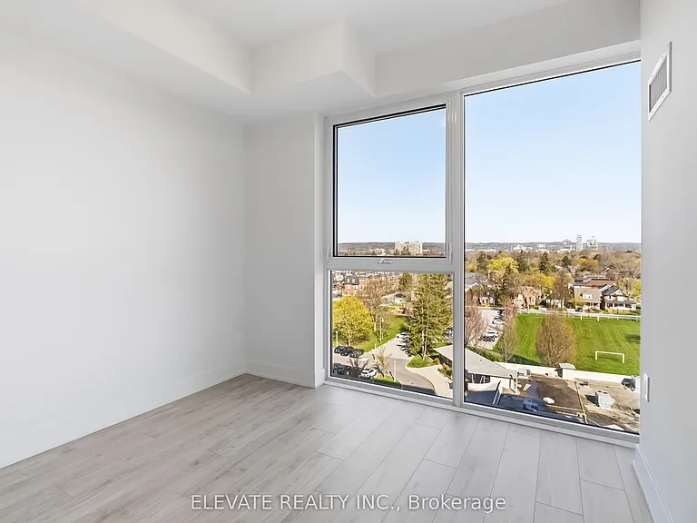 2088 James St #811 — Photo 5