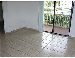5th image of 450 Palm Cirw 102