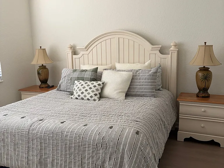 190 Padova Way — Photo 4