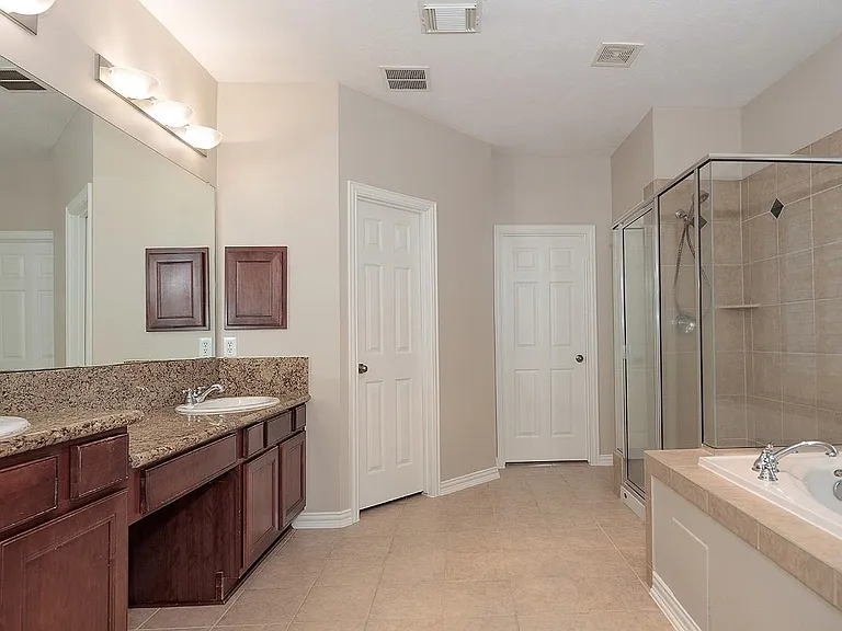 79 N French Oaks Cir — Photo 16
