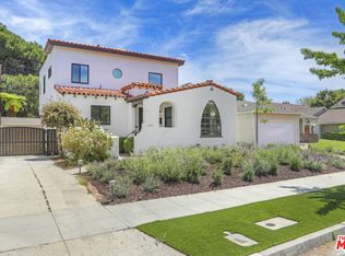 10608 Bradbury Rd, Los Angeles, CA 90064