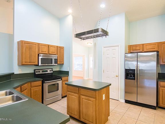 5th image of 8341 Swanton Ln
