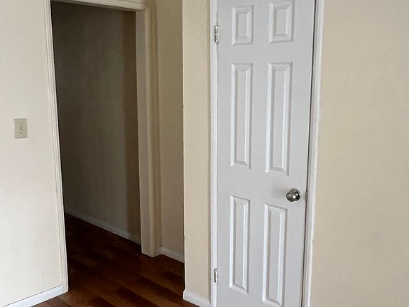 2nd image of 1066 W 5th St APT 1