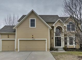15909 W 161st Ct, Olathe, KS 66062