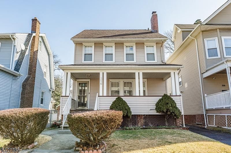 1st image of 316 No Maple Ave