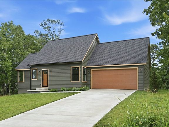 2nd image of 14 Marisco Ln