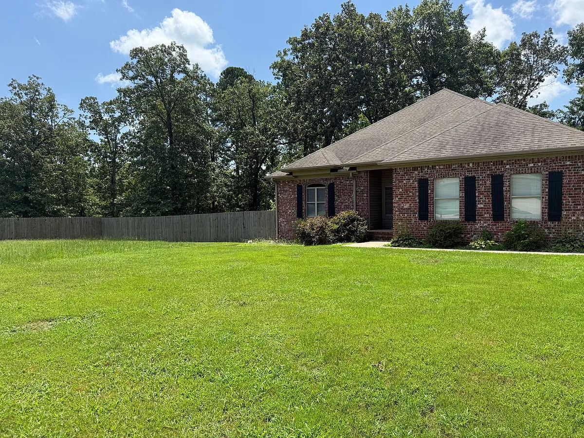 Building Photo - 8705 Wingate Dr