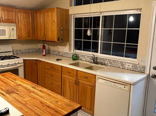 14526 Waterfront Ln FLOOR 2, Eagle River, AK 99577