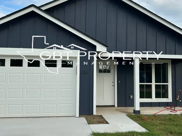 383 E Burleson St, Mart, TX 76664
