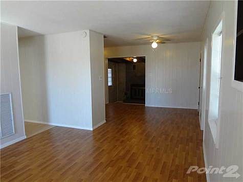 3rd image of 4816 E Yukon St