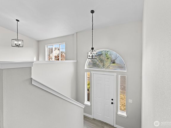 2nd image of 20303 80th Avenue E