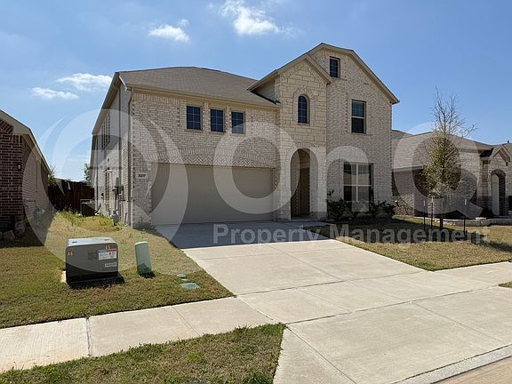 3rd image of 3217 Kiskadee Ct
