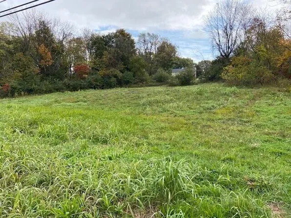 7005 Williamson Rd, Roanoke, VA 24019