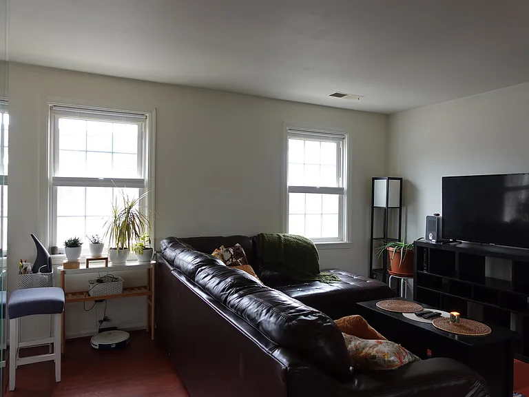 2001 Fort Davis St SE #202 — Photo 4