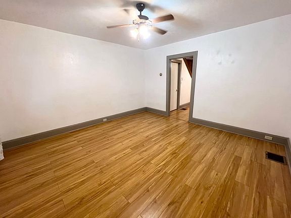 4th image of 326 Kennedy Ave