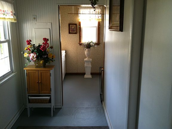 big entrance with closet 