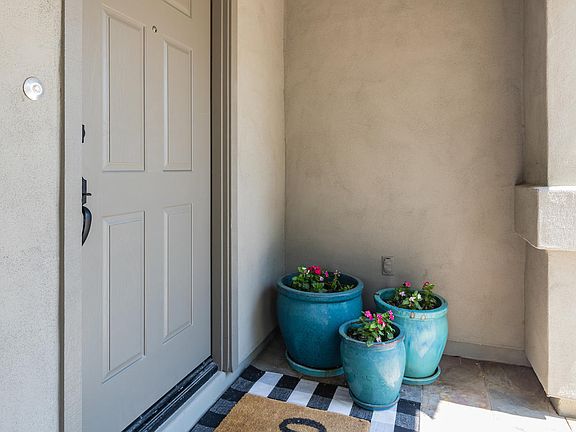 3rd image of 10146 E Tierra Buena Ln