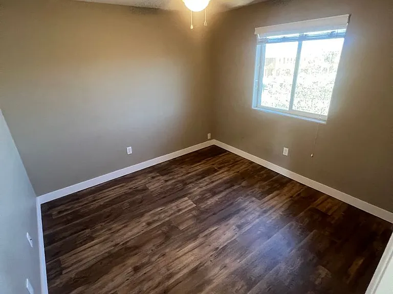 779 Proud Waters Ct — Photo 29