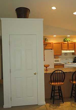 3rd image of 4537 Burnett St