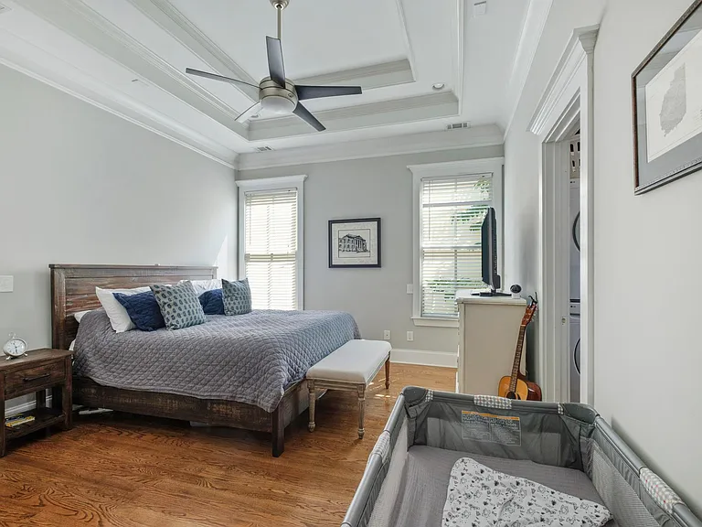633 Gaskill St SE — Photo 21