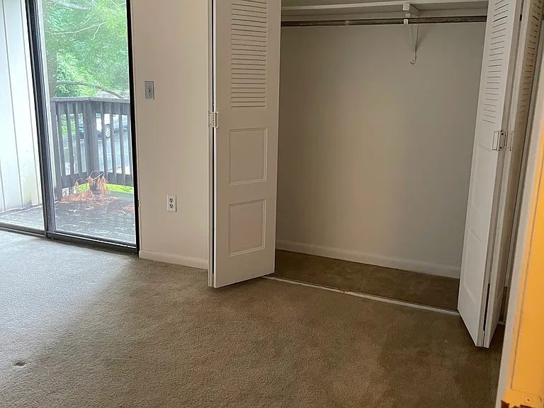 175 Mill Pond Rd #135 — Photo 13