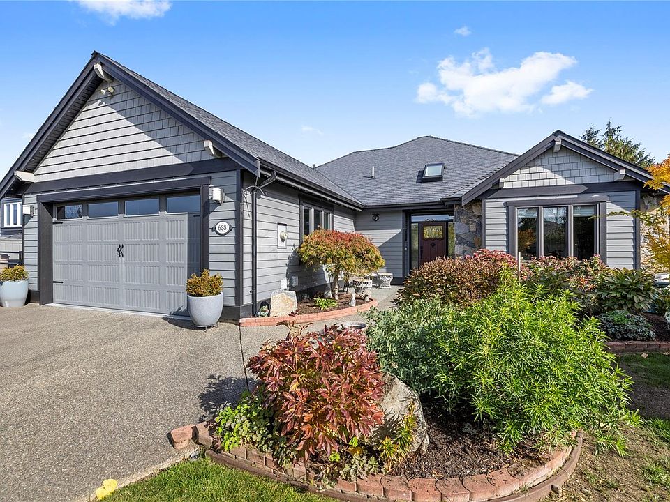 1st image of 688 Lowrys Rd