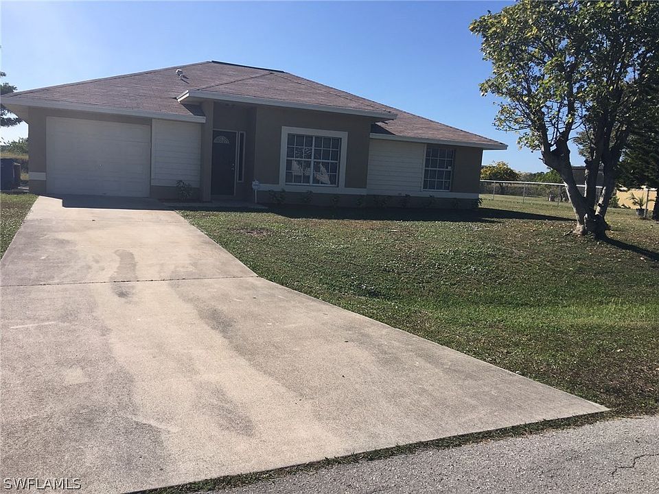 1st image of 235 E Eaglesmere Dr