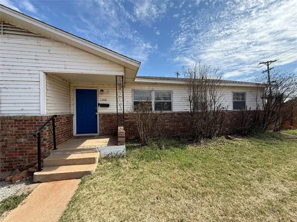 1700 Lee Dr, Altus, OK 73521