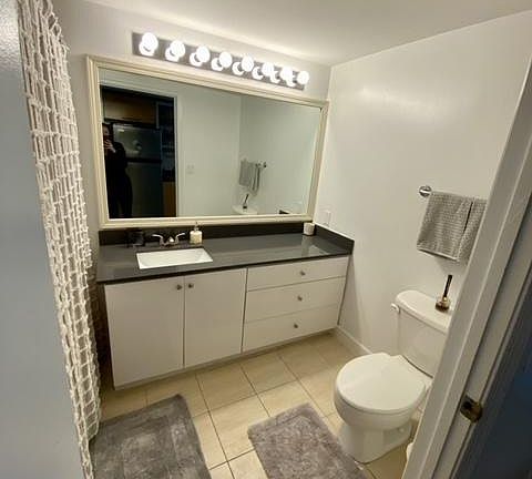 4th image of 1750 N Bayshore Dr APT 1807