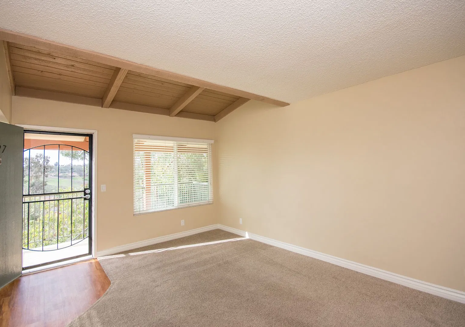 Villas de Laura Apts — Photo 2
