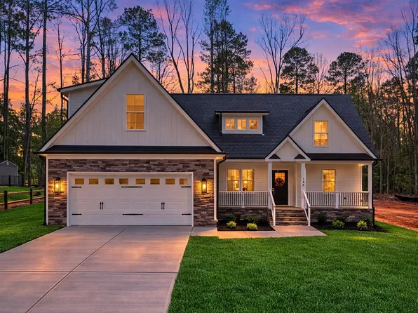 136 Nakoma Dr, Louisburg, NC 27549