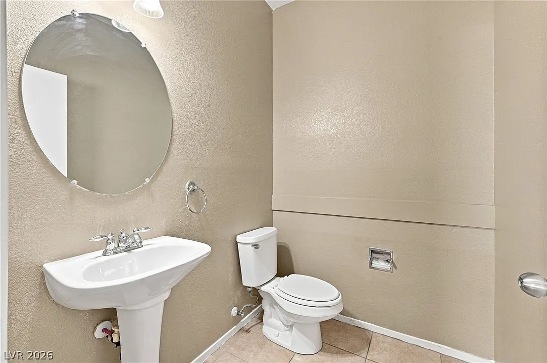 3 bed, 2.5 bath, 2031 sqft, $2,450 — Photo 4