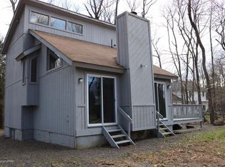 258 Lake Rd, Tobyhanna, PA 18466