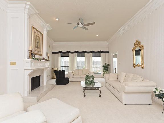 Lavish formal living room