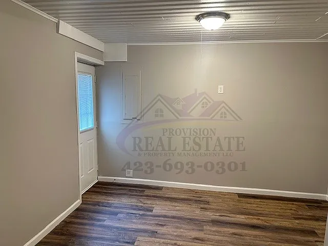 Water Included! 1br, 1ba Apartment — Photo 4