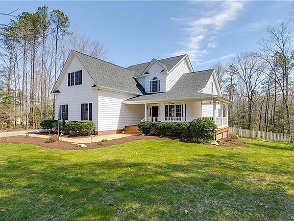 3rd image of 7544 Earthworks Dr