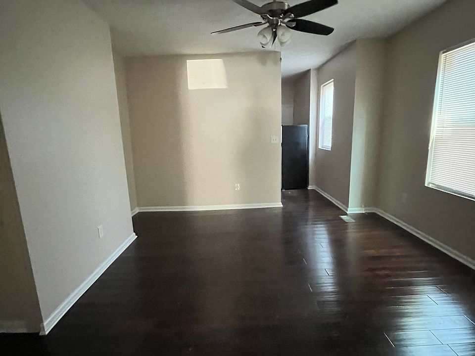 1st image of 1806 Broadway Ave APT 2