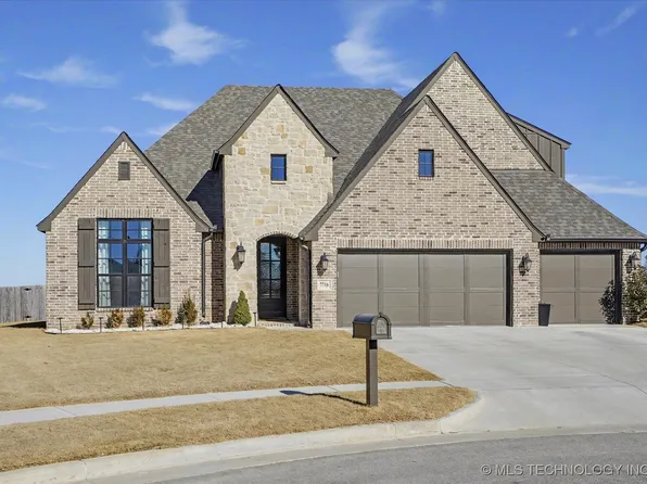 7716 N 150th East Ct, Owasso, OK 74055