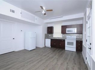 528 E Pkwy N, Memphis, TN 38112