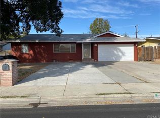 948 Val Verde Dr, Hemet, CA 92543