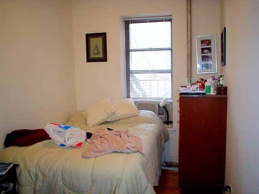 Rented by Chartwell Forest Hills Realty | media 15