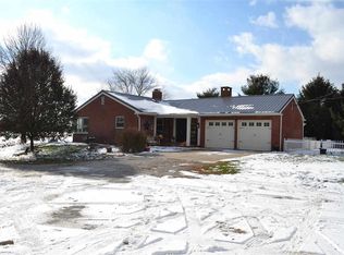 2496 W Farmers Gravel Rd, Frankfort, IN 46041