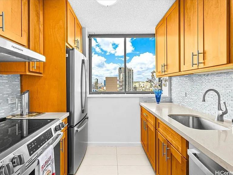 2444 Hihiwai St #2300 — Photo 3