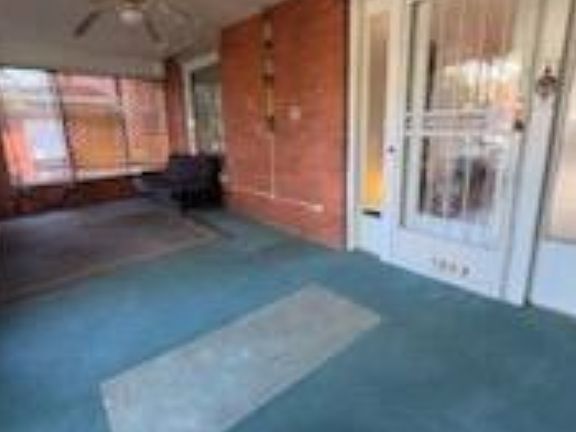 Screened in front porch