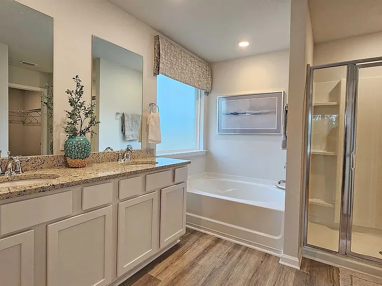 5225 Pinyon Dr — Photo 23