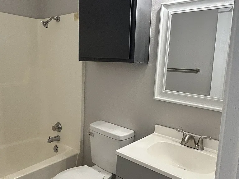 172 Brooke Lynn Dr #D — Photo 5